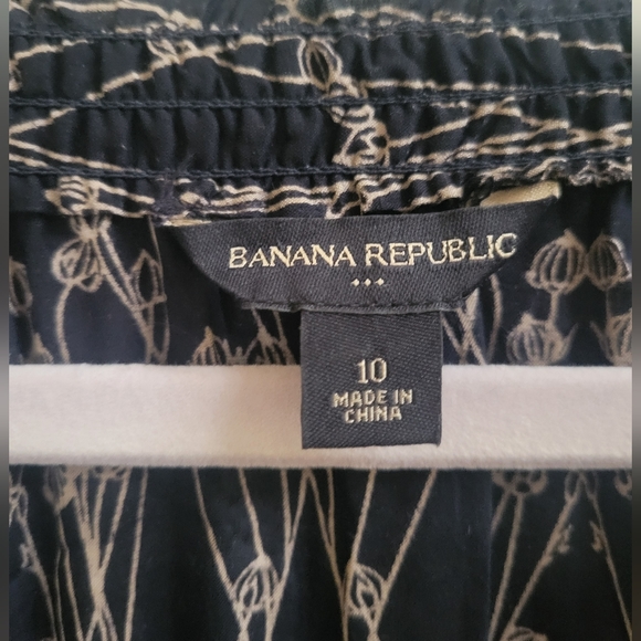 Banana Republic Midi Dress - Picture 6 of 7